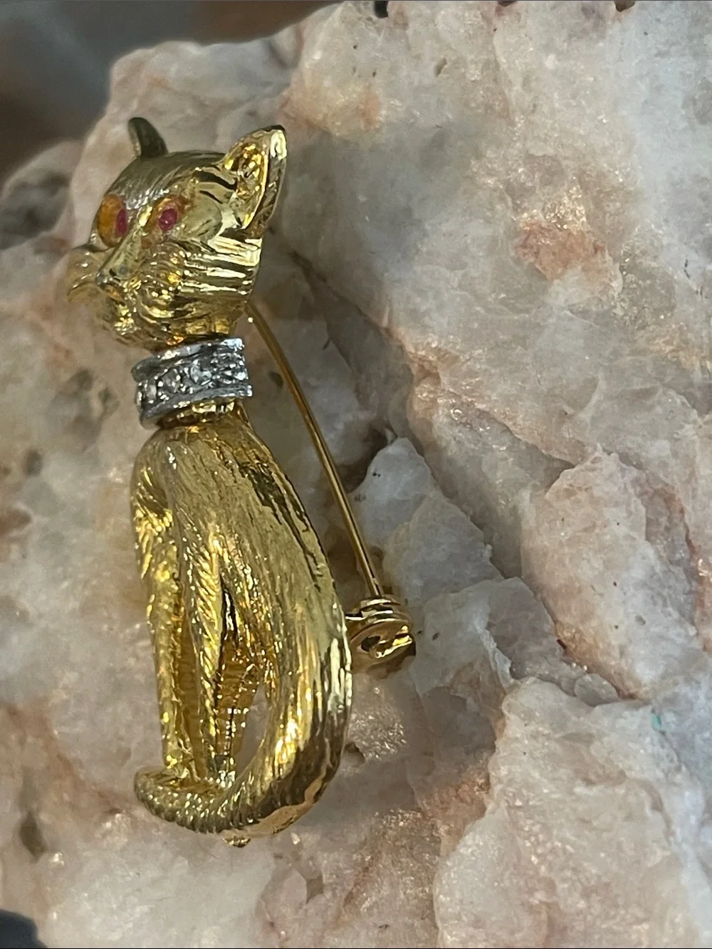 Fancy Kitten Brooch